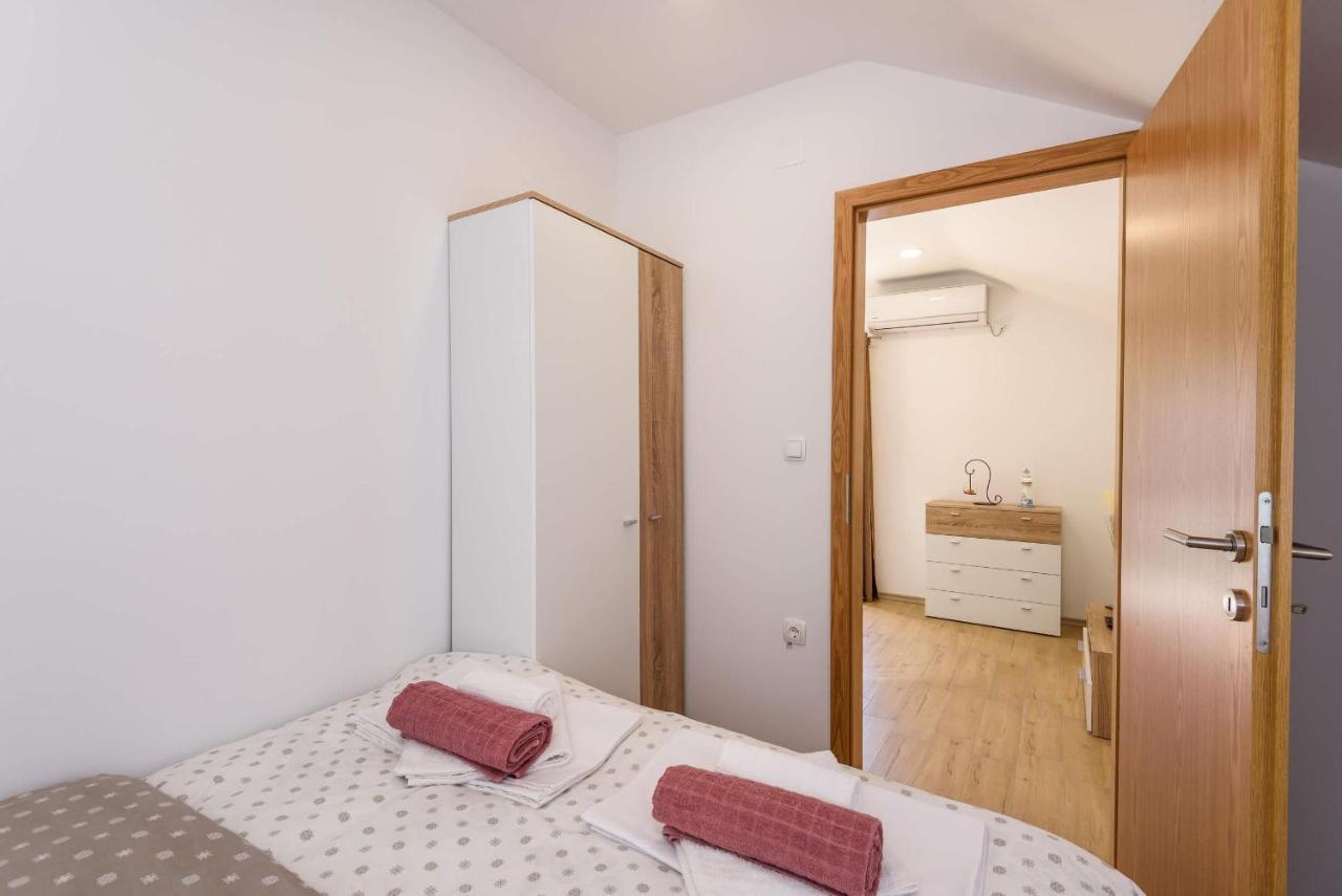 Ferienwohnung Bonaca Rogotin Exterior foto